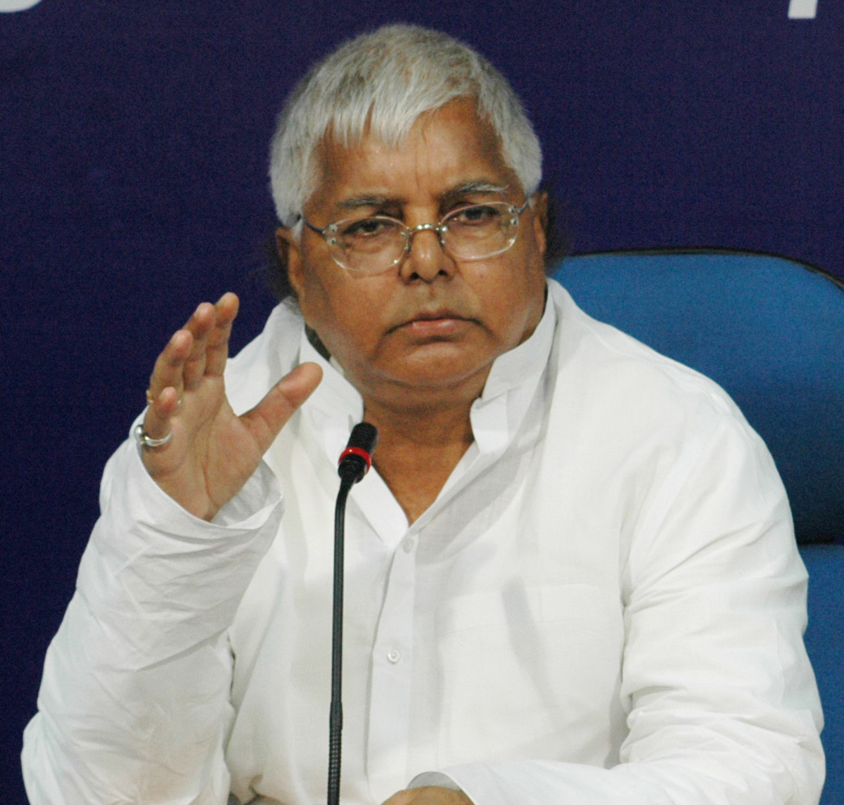 Arrest warrant issued against Lalu Yadav