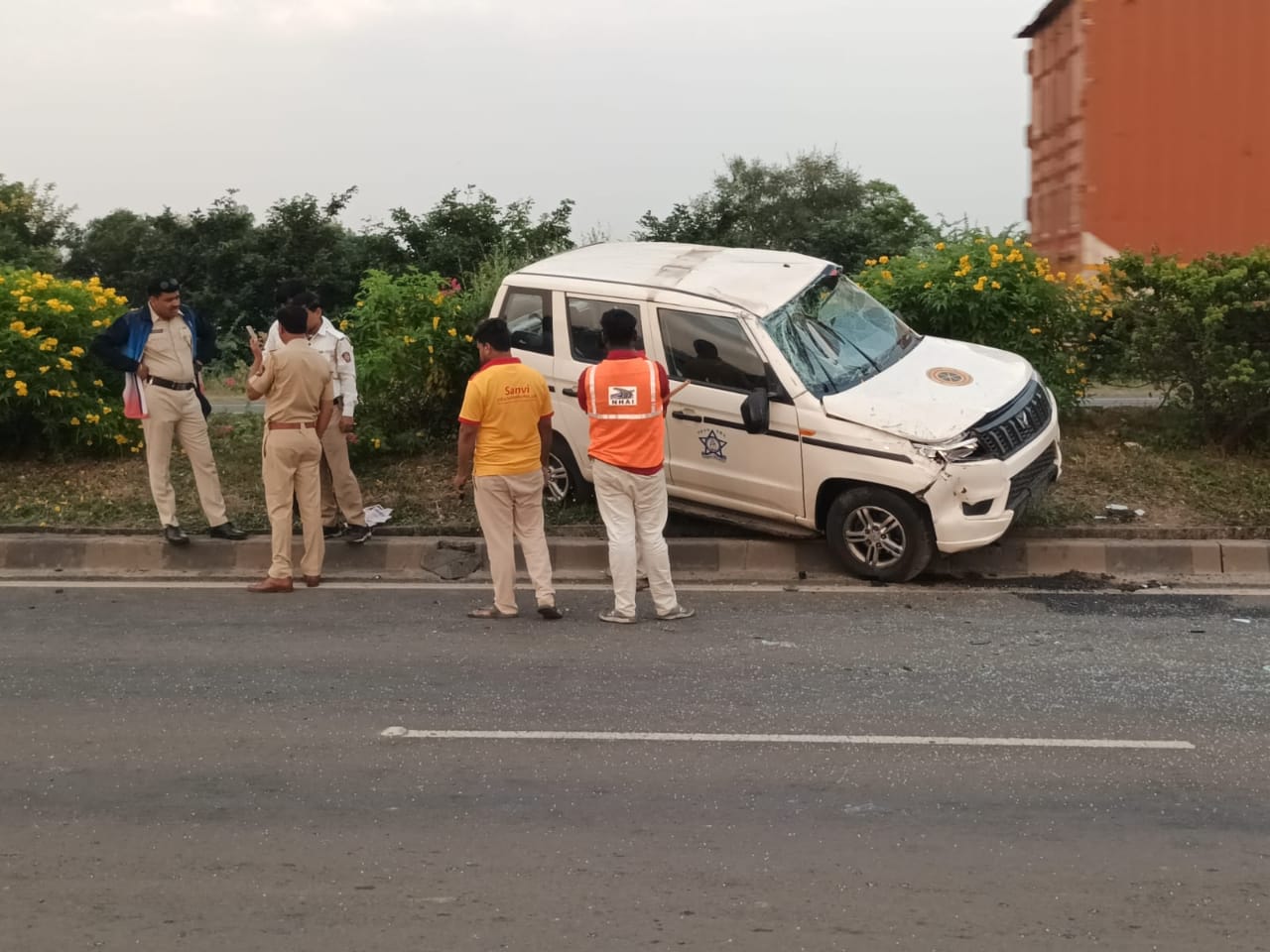 Wheel burst on police car