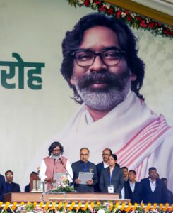 Hemant Soren takes oath as CM of Jharkhand