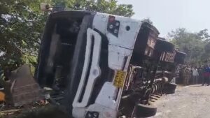 Shivshahi bus accident in Gondia