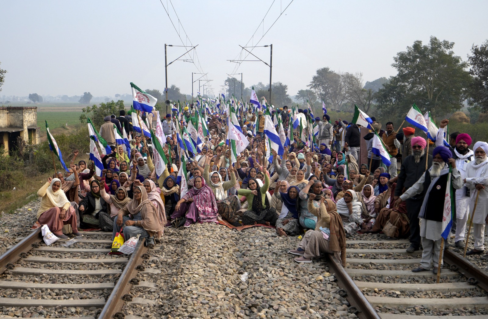 Farmers' 'rail roko' protest in Punjab