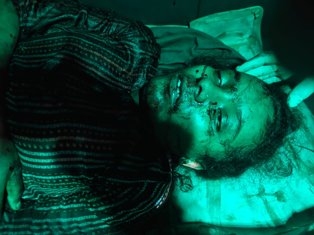 खामगाव क्राईम : लग्नास नकार दिल्याने प्रियसीची चाकूने भोसकून हत्या करून प्रियकराची आत्महत्या!