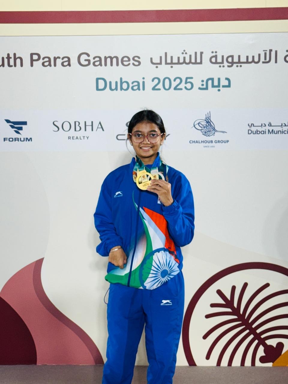 दुबईत एशियन युथ पॅरा गेम्समध्ये बुलढाण्याच्या लेकीची दमदार कामगिरी : तुलिकाला मिक्स डबल्समध्ये सुवर्णपदक आणि एकेरीत रौप्यपदक