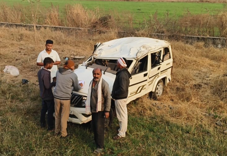 वाशिंबा नजीक  भीषण अपघात ; दोन ठार